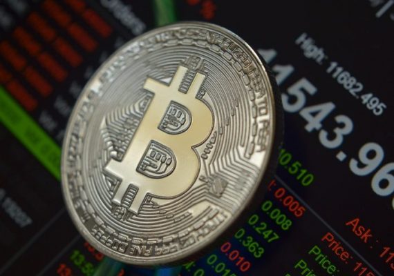Bitcoin Price Drops by 11% to $30,854 on Thursday, What's Going On?